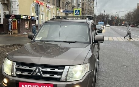 Mitsubishi Pajero IV, 2012 год, 2 000 000 рублей, 2 фотография