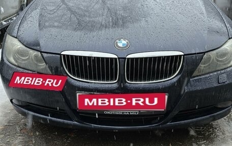 BMW 3 серия, 2005 год, 800 000 рублей, 17 фотография