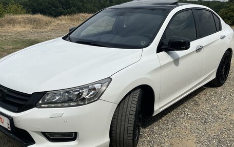 Honda Accord IX рестайлинг, 2013 год, 1 395 000 рублей, 5 фотография