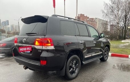 Toyota Land Cruiser 200, 2019 год, 8 100 000 рублей, 3 фотография