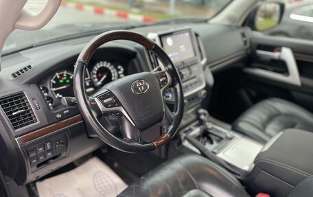 Toyota Land Cruiser 200, 2019 год, 8 100 000 рублей, 7 фотография