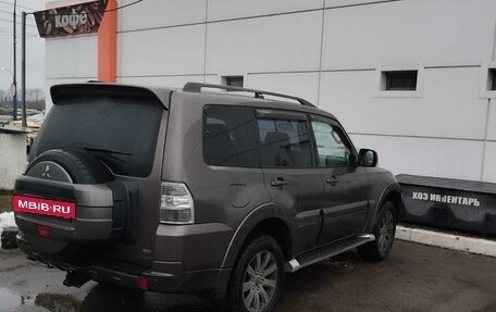 Mitsubishi Pajero IV, 2010 год, 1 500 000 рублей, 3 фотография