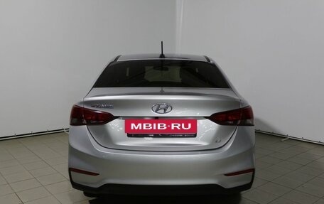 Hyundai Solaris II рестайлинг, 2019 год, 1 250 000 рублей, 6 фотография