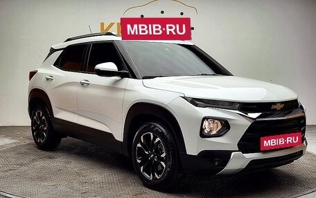 Chevrolet TrailBlazer, 2020 год, 1 660 000 рублей, 2 фотография