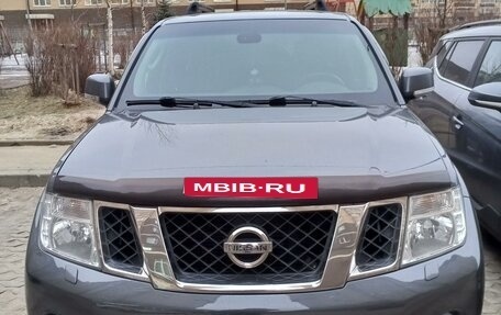 Nissan Pathfinder, 2011 год, 1 725 000 рублей, 2 фотография