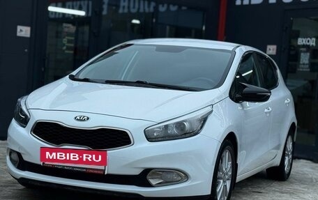 KIA cee'd III, 2014 год, 1 049 000 рублей, 5 фотография