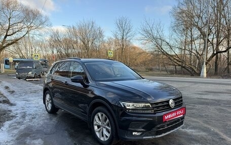 Volkswagen Tiguan II, 2018 год, 3 150 000 рублей, 6 фотография