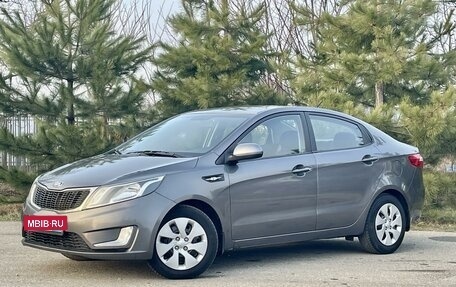 KIA Rio III рестайлинг, 2012 год, 879 000 рублей, 3 фотография