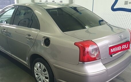 Toyota Avensis III рестайлинг, 2006 год, 770 000 рублей, 4 фотография