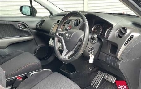 Honda Stream II, 2014 год, 1 250 000 рублей, 11 фотография