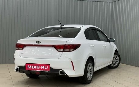 KIA Rio IV, 2021 год, 1 780 000 рублей, 2 фотография