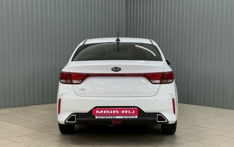 KIA Rio IV, 2021 год, 1 780 000 рублей, 4 фотография