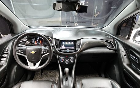 Chevrolet Trax, 2020 год, 1 250 000 рублей, 9 фотография