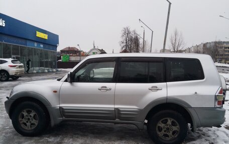 Mitsubishi Pajero III рестайлинг, 2000 год, 760 000 рублей, 2 фотография