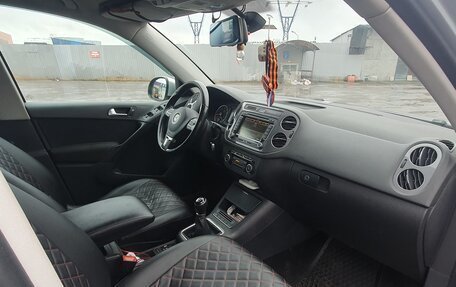 Volkswagen Tiguan I, 2011 год, 1 400 000 рублей, 17 фотография