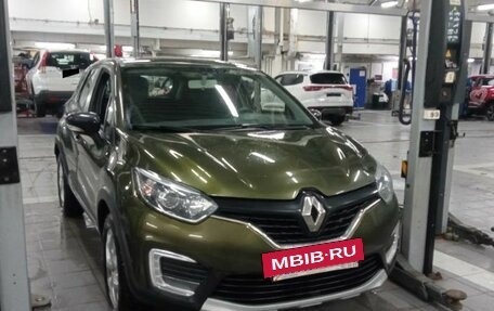 Renault Kaptur I рестайлинг, 2016 год, 1 100 000 рублей, 2 фотография