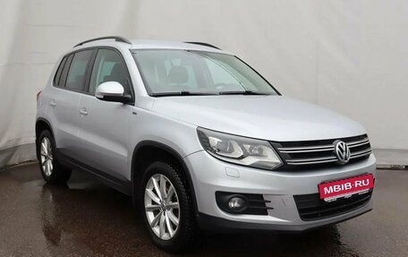 Volkswagen Tiguan I, 2015 год, 1 729 000 рублей, 3 фотография