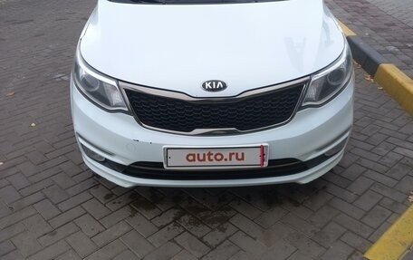 KIA Rio III рестайлинг, 2017 год, 1 350 000 рублей, 1 фотография