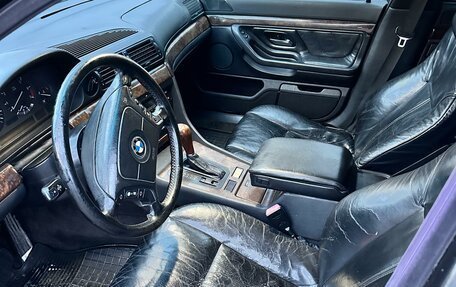 BMW 7 серия, 1994 год, 1 000 000 рублей, 17 фотография