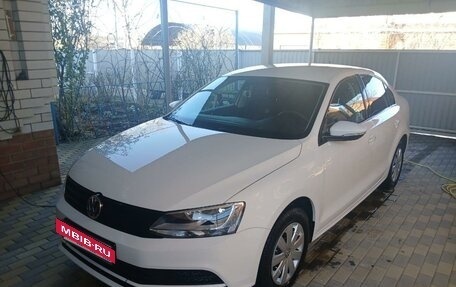 Volkswagen Jetta VI, 2015 год, 1 450 000 рублей, 2 фотография