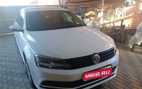 Volkswagen Jetta VI, 2015 год, 1 450 000 рублей, 3 фотография