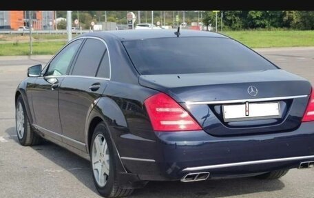 Mercedes-Benz S-Класс, 2007 год, 6 000 000 рублей, 2 фотография