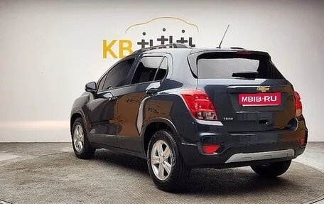 Chevrolet Trax, 2020 год, 1 390 000 рублей, 3 фотография