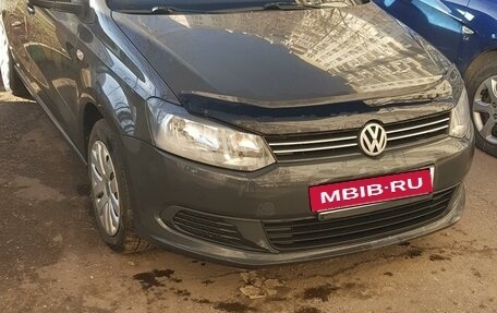 Volkswagen Polo VI (EU Market), 2012 год, 920 000 рублей, 2 фотография