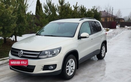 Volkswagen Tiguan I, 2014 год, 1 375 000 рублей, 4 фотография