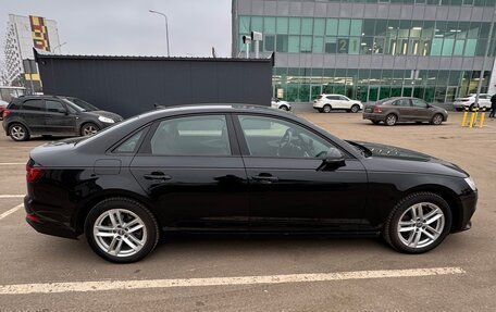 Audi A4, 2019 год, 2 880 000 рублей, 8 фотография