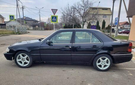 Mercedes-Benz C-Класс, 1994 год, 300 000 рублей, 4 фотография