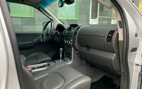 Nissan Pathfinder, 2006 год, 1 235 000 рублей, 17 фотография