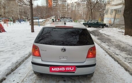 Volkswagen Polo IV рестайлинг, 2002 год, 340 000 рублей, 2 фотография