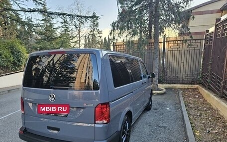 Volkswagen Caravelle T6 рестайлинг, 2021 год, 5 300 000 рублей, 4 фотография