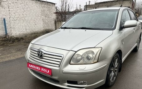 Toyota Avensis III рестайлинг, 2003 год, 500 000 рублей, 2 фотография