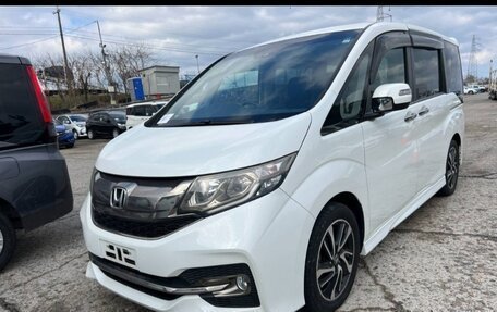 Honda Stepwgn IV, 2015 год, 1 630 000 рублей, 3 фотография