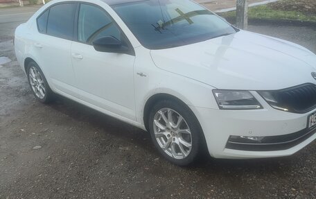 Skoda Octavia, 2018 год, 2 150 000 рублей, 4 фотография