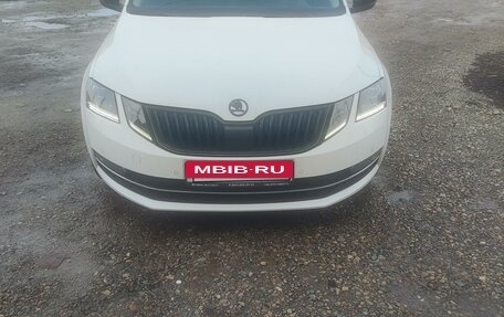 Skoda Octavia, 2018 год, 2 150 000 рублей, 8 фотография