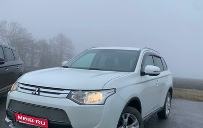 Mitsubishi Outlander III рестайлинг 3, 2014 год, 1 550 000 рублей, 1 фотография