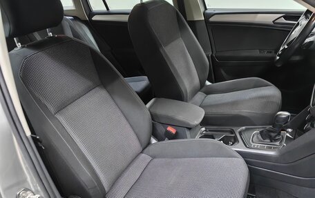 Volkswagen Tiguan II, 2019 год, 1 835 000 рублей, 8 фотография
