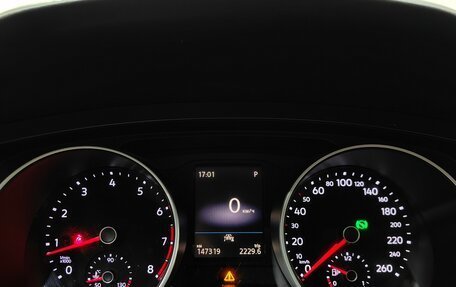 Volkswagen Tiguan II, 2019 год, 1 835 000 рублей, 10 фотография