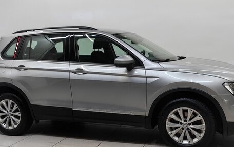 Volkswagen Tiguan II, 2019 год, 1 835 000 рублей, 5 фотография