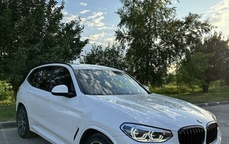 BMW X3, 2018 год, 4 500 000 рублей, 2 фотография