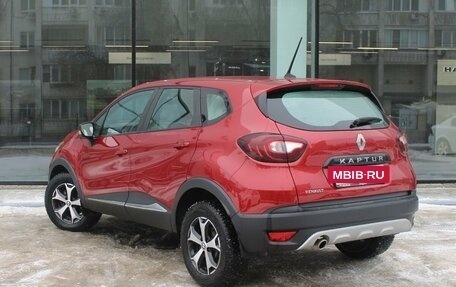 Renault Kaptur I рестайлинг, 2020 год, 1 750 000 рублей, 7 фотография