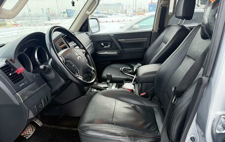 Mitsubishi Pajero IV, 2014 год, 2 200 000 рублей, 2 фотография