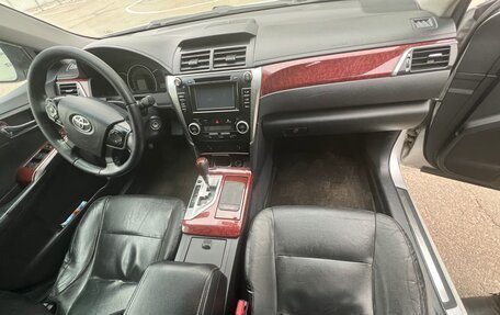 Toyota Camry, 2013 год, 1 260 000 рублей, 7 фотография