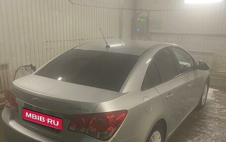 Chevrolet Cruze II, 2011 год, 650 000 рублей, 8 фотография