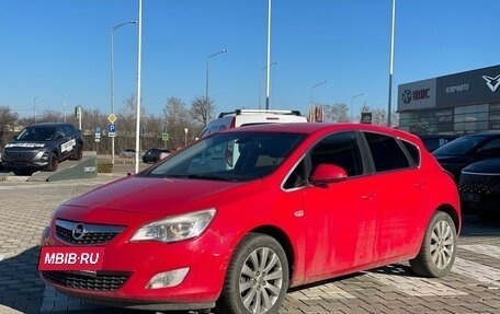 Opel Astra J, 2012 год, 930 000 рублей, 2 фотография