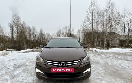 Hyundai Solaris II рестайлинг, 2015 год, 1 280 000 рублей, 2 фотография