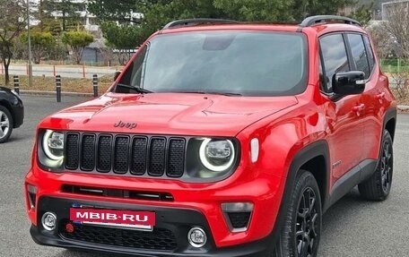 Jeep Renegade I рестайлинг, 2021 год, 2 140 000 рублей, 3 фотография